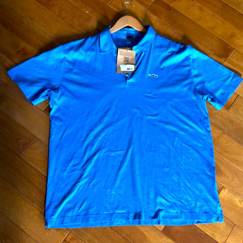 Patagonia MENS XL POLO shirt